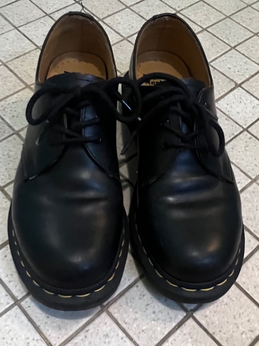 Dr. Martens 1461 Black Smooth Leather 3-Eye Oxford Shoes Women’s 7